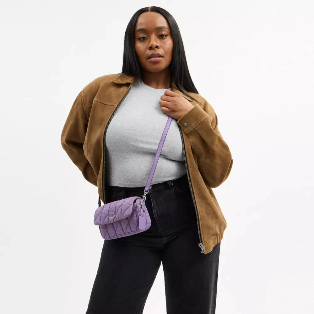 Coach Hailey Flap Bag 4