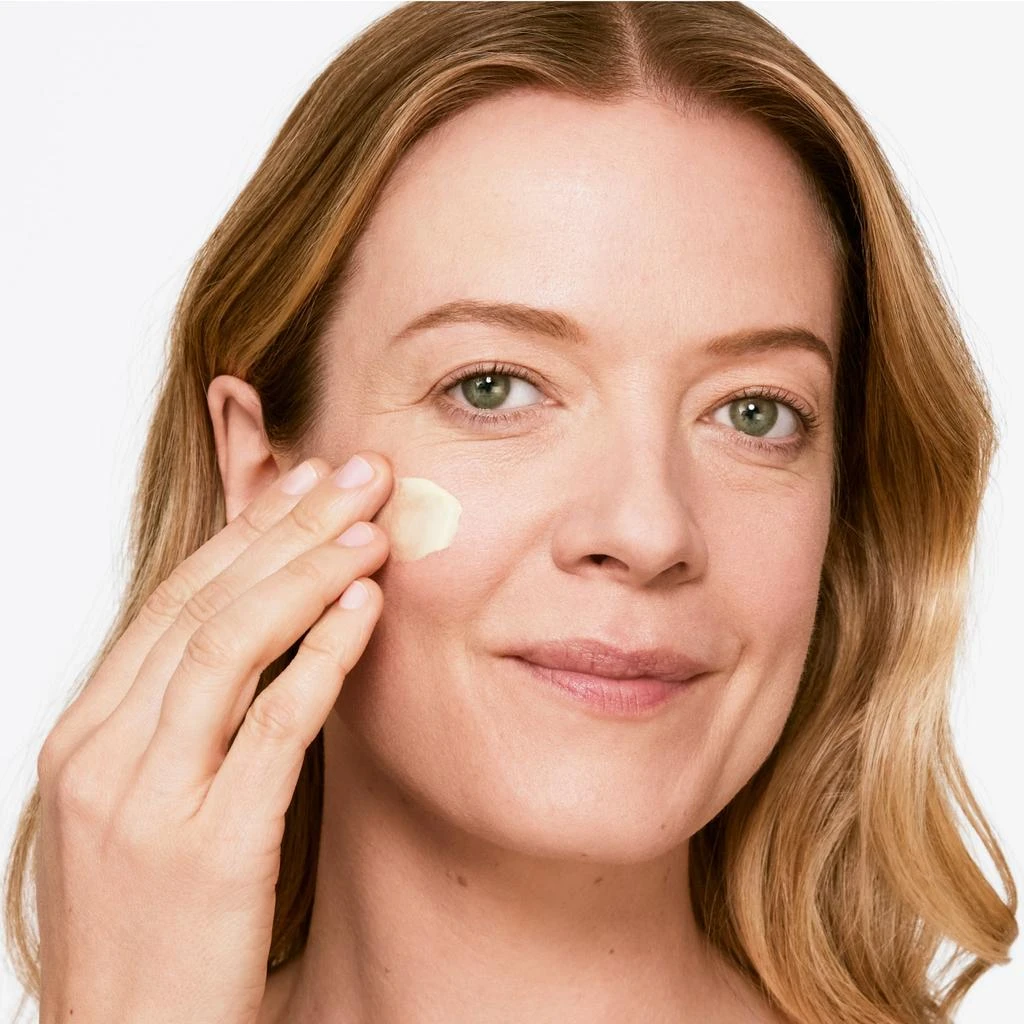 Clinique Dramatically Different Moisturizing Cream 2