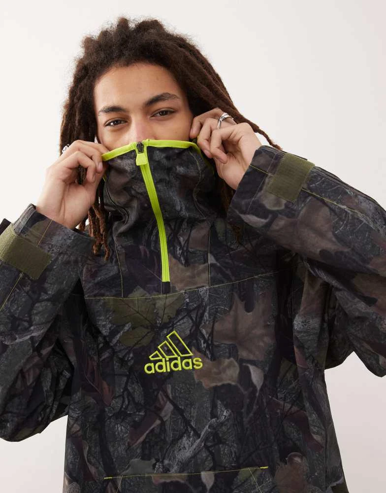 Adidas adidas Originals Camo Jacket Q1 in green 4
