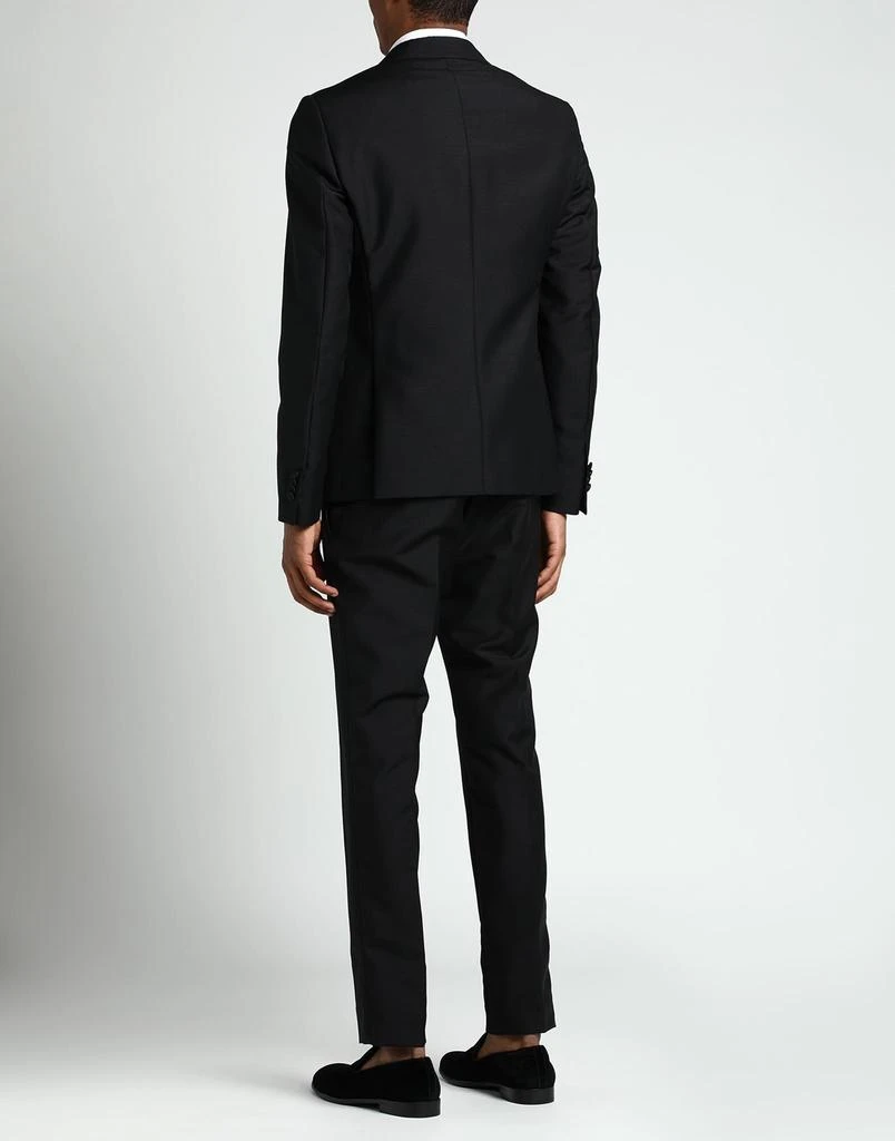 Valentino Suits 3