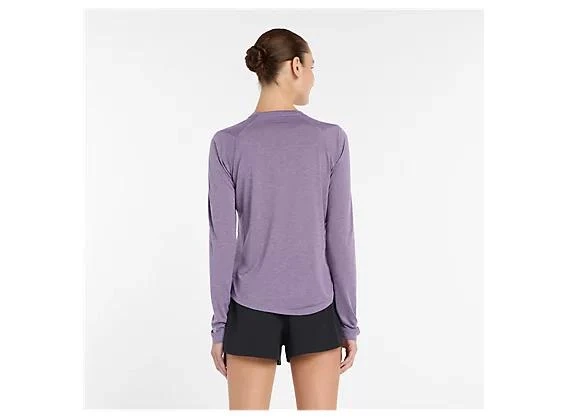 New Balance United Airlines NYC Half Women
s RC Essential Long Sleeve 4