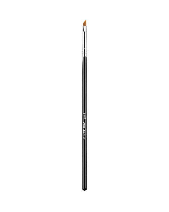 Sigma Beauty E06 Winged Liner Brush