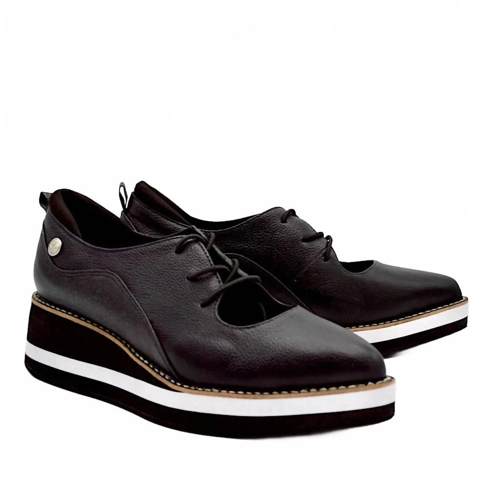 Chelsea Jones Women's Tempo Oxford Shoes In Black/shine Leather 3