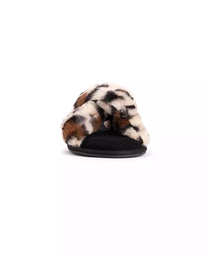 MUK LUKS Women's Perley Criss Cross Slipper 8