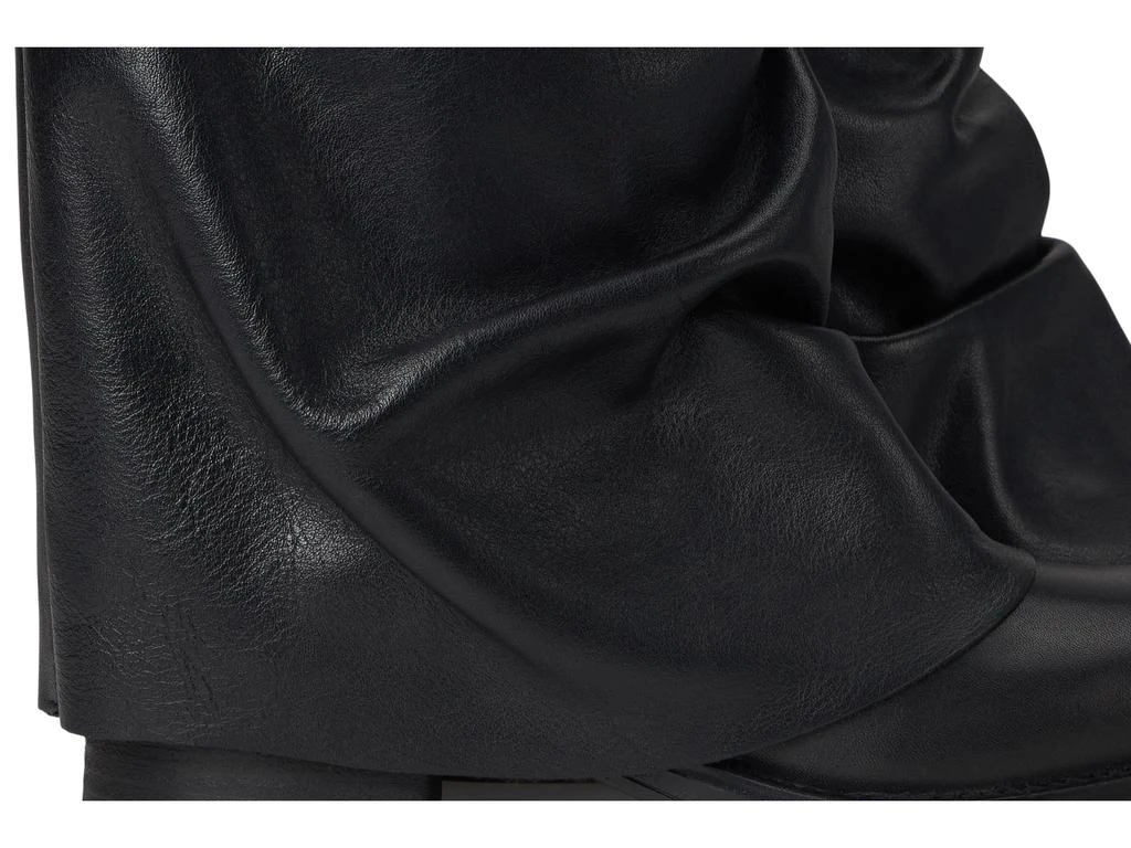 Steve Madden Benton 6