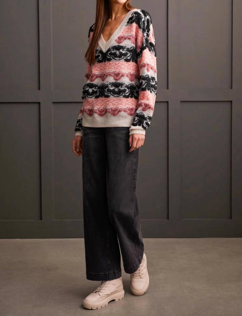 Tribal Tribal - Loop Yarn Vneck Sweater
