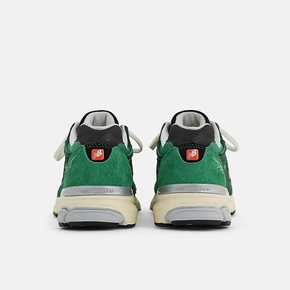 New Balance MADE in USA 990v3 4