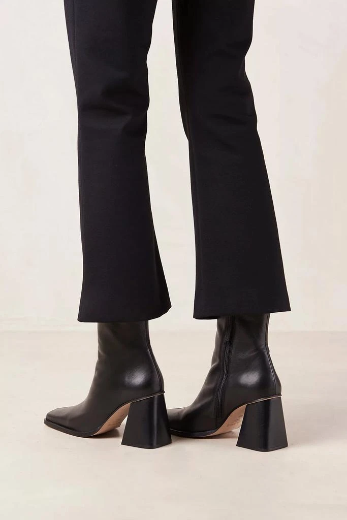 ALOHAS ALOHAS South Leather Ankle Boot 4