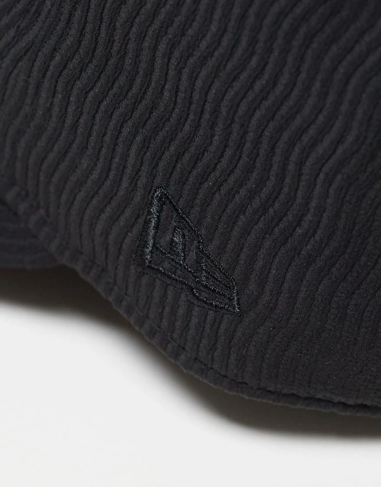 New Era New Era NY Yankees 9forty cap in waffle black 2