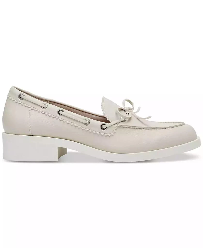 DV Dolce Vita Women's Lagoon Lug Sole Boat Shoes 2
