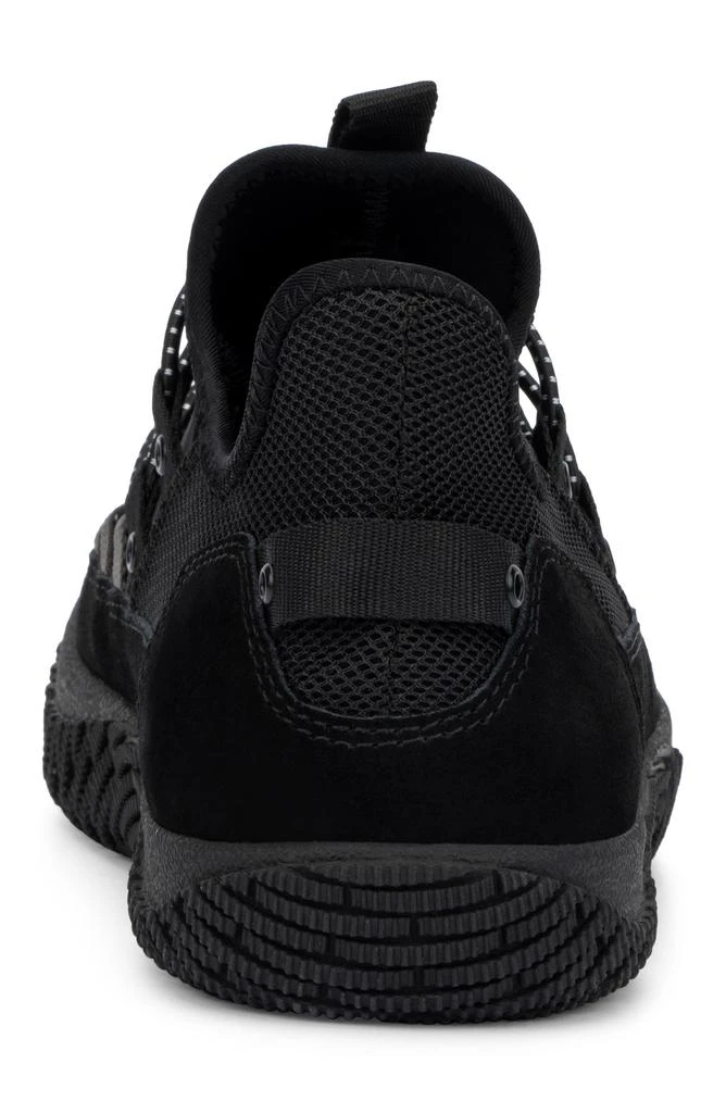 Hybrid Green Label Momentum Sneaker 6