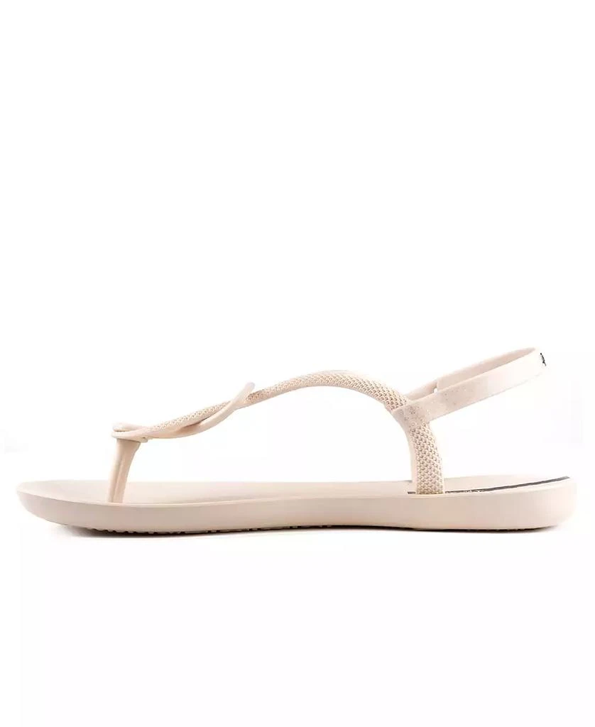 Ipanema Women
s Trendy T-strap Flat Sandals 6