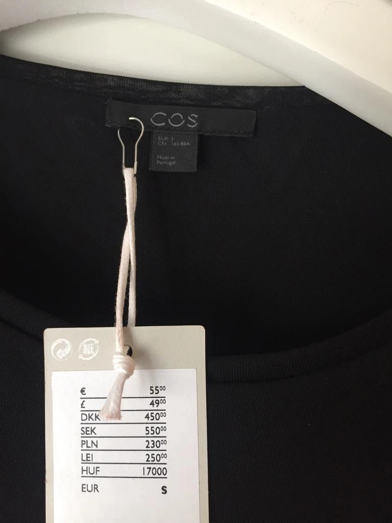 cos Top with shoulder detail 3
