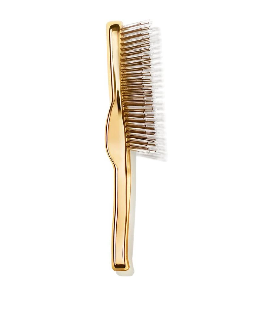Guerlain x S.Heart.S Abeille Royale Scalp & Hair Care Brush 2