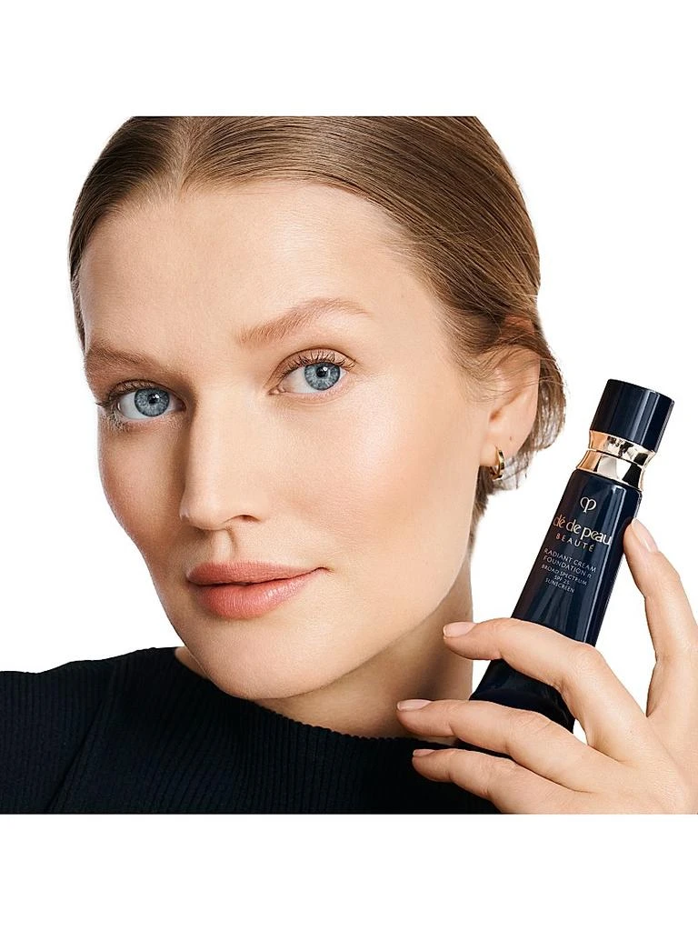 Cle de Peau Radiant Cream Foundation SPF 25 8