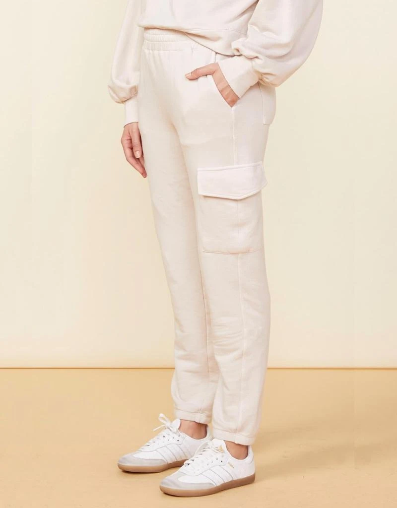 Monrow Women's Cargo Sweat Pants In Bone 1