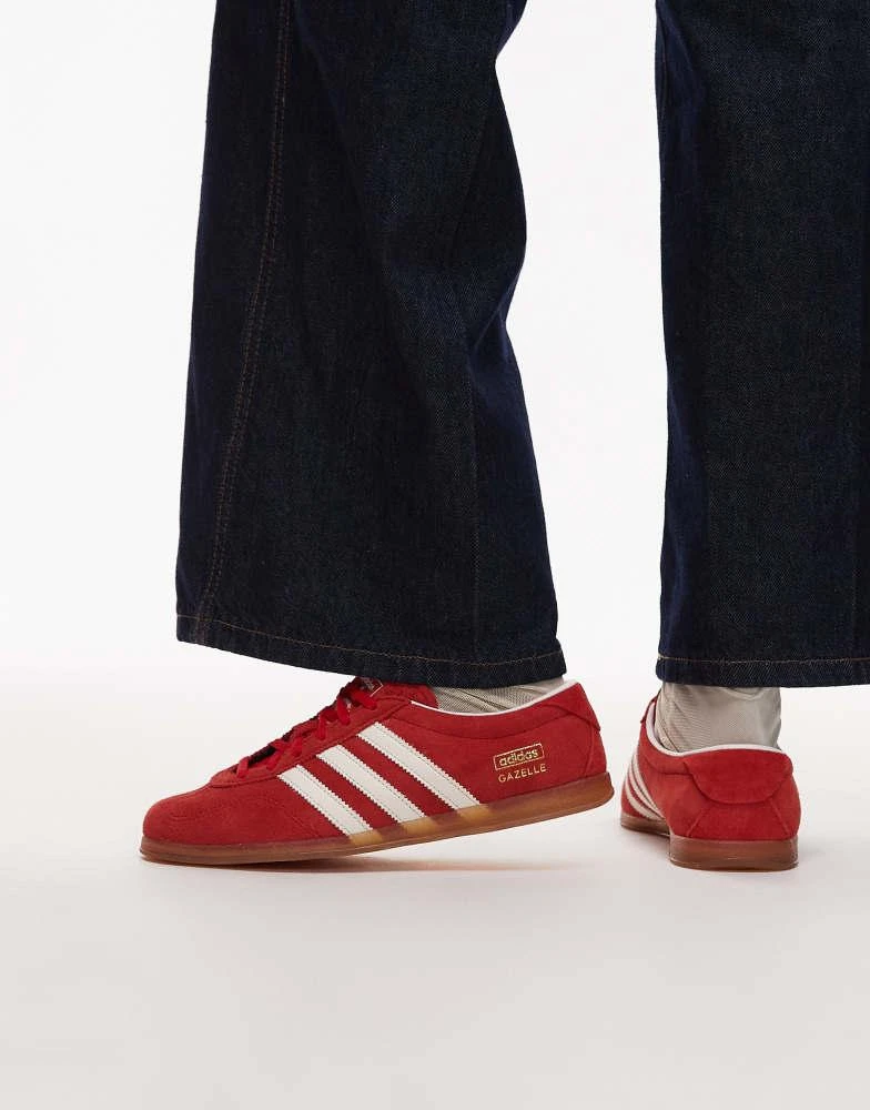 Adidas adidas Originals Gazelle Lo Pro trainers in red and white 1