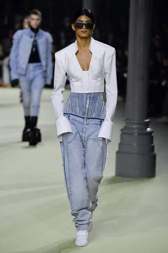 Balmain Cropped cotton shirt 6