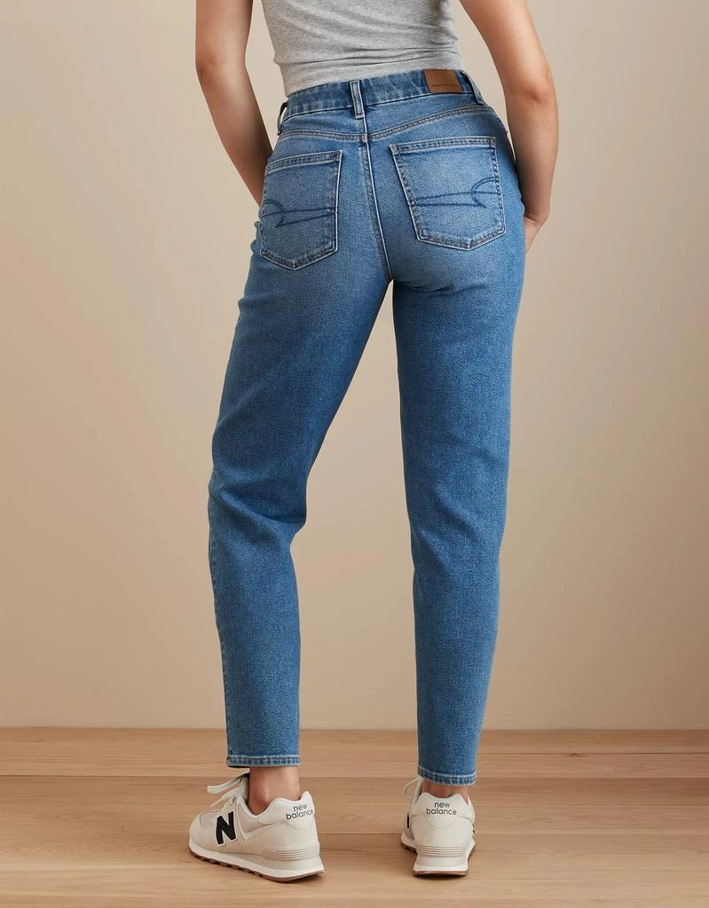 AE AE Stretch Curvy Mom Jean 2