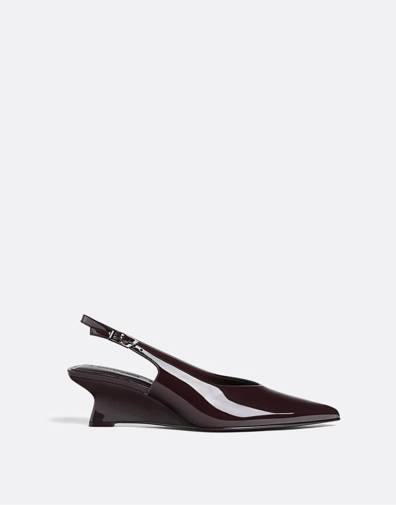 Stradivarius Stradivarius High-heel wedge shoes in burgundy