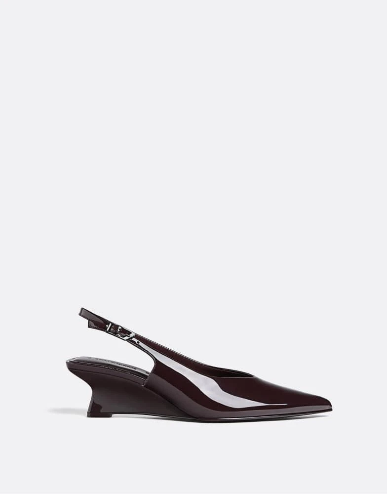 Stradivarius Stradivarius High-heel wedge shoes in burgundy 1