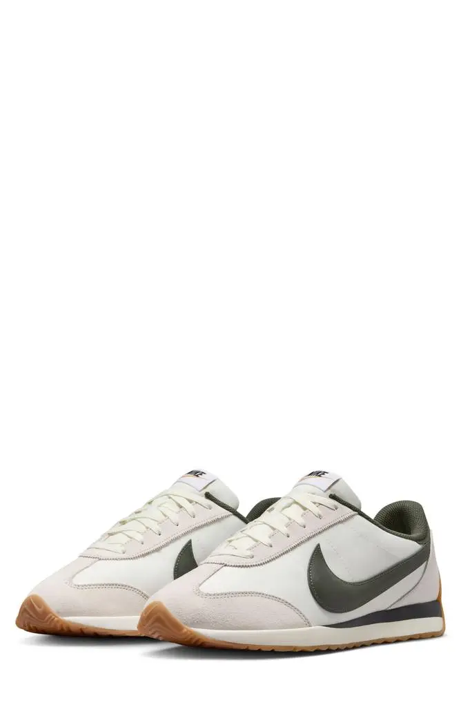NIKE Pacific Low Top Sneaker