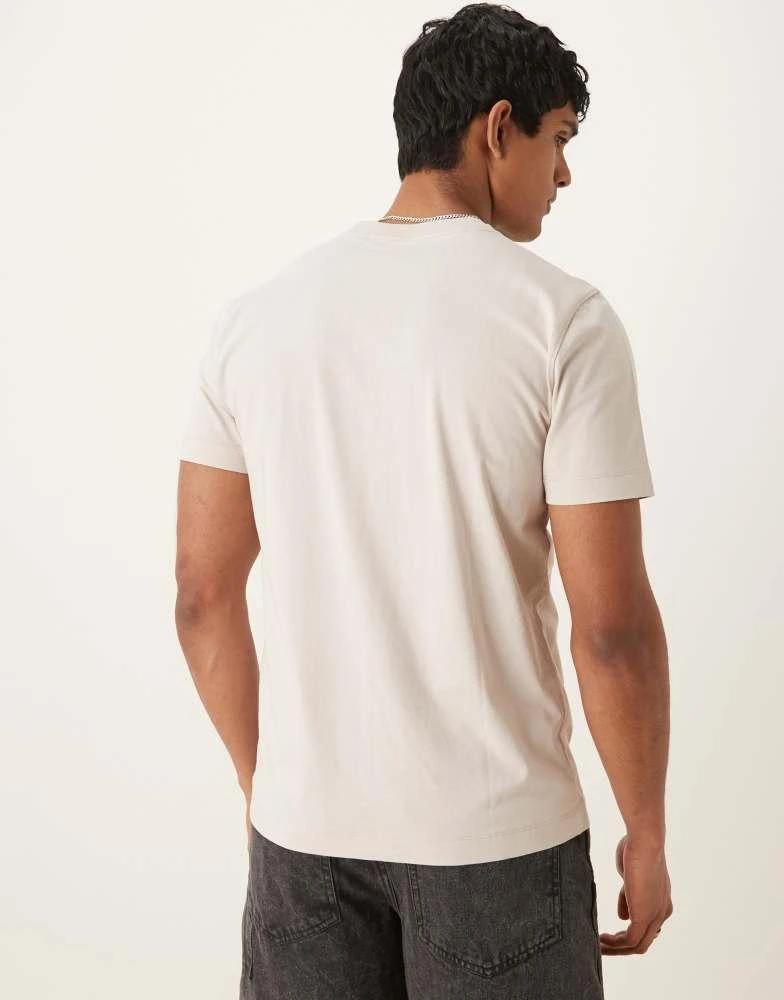 Abercrombie & Fitch Abercrombie & Fitch slim fit icon t-shirt in beige 4