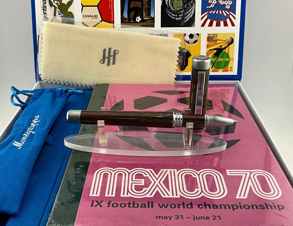 Montegrappa Montegrappa FIFA Classics Mexico Red & Green Resin Rollerball Pen ISZEFRIP_M 5