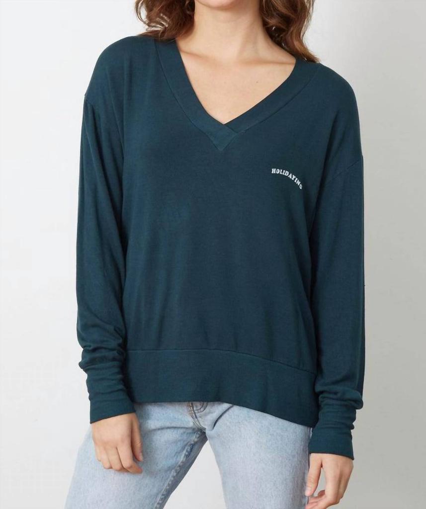 good hYOUman Good Hyouman - Holidaying V Neck Sweatshirt