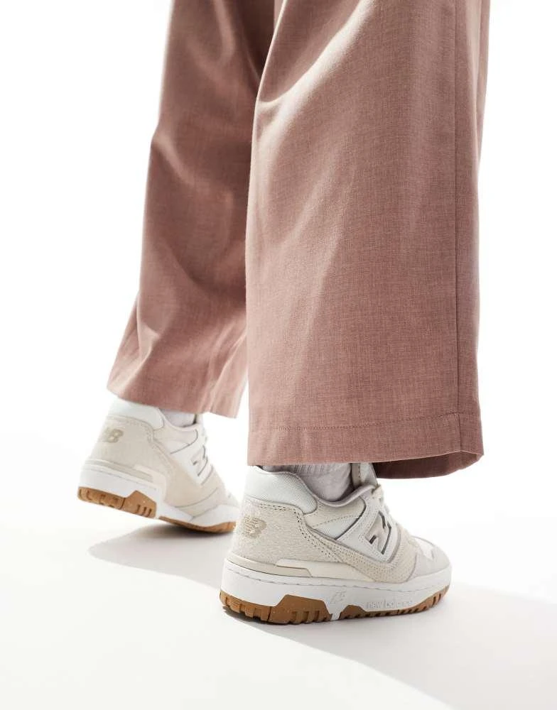 New Balance New Balance 550 sneakers in cream with stone details 5