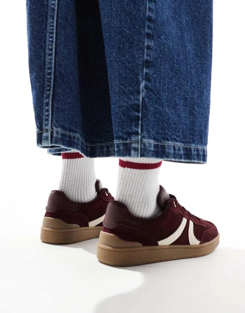 Stradivarius Stradivarius gum sole leather trainer in burgundy 3