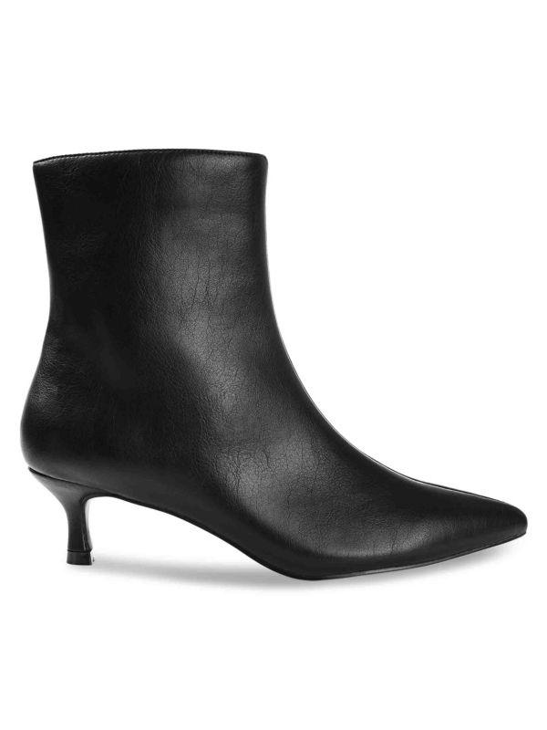 JOURNEE Arely Kitten Heel Ankle Boots