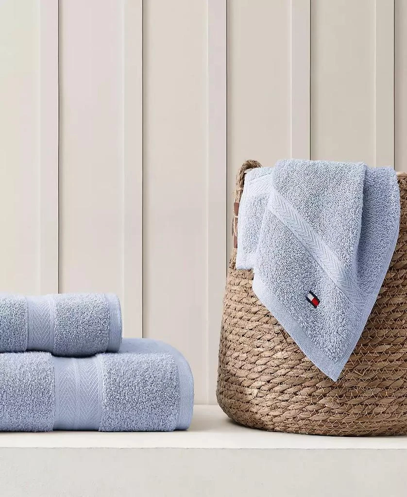 Tommy Hilfiger Modern American Solid Cotton Bath Towel, 30" x 54" 3