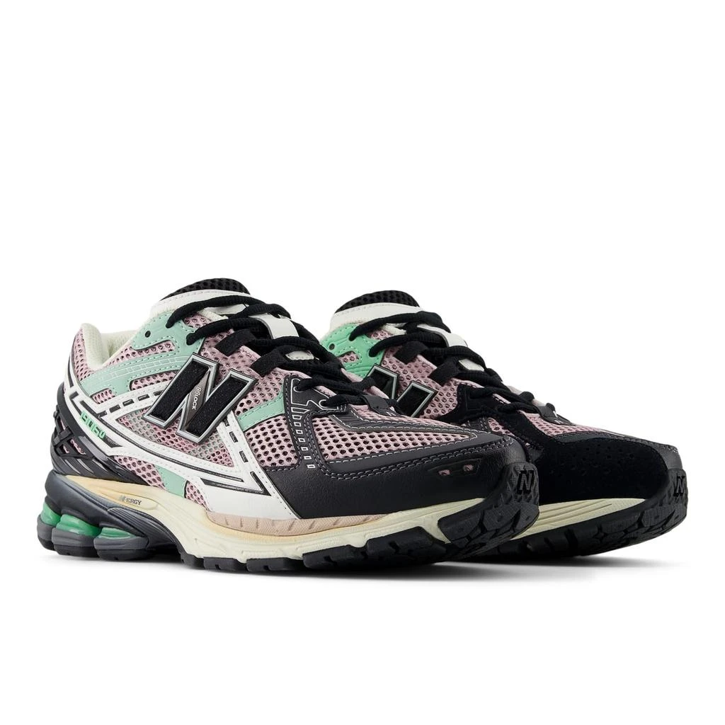 New Balance 1906 4