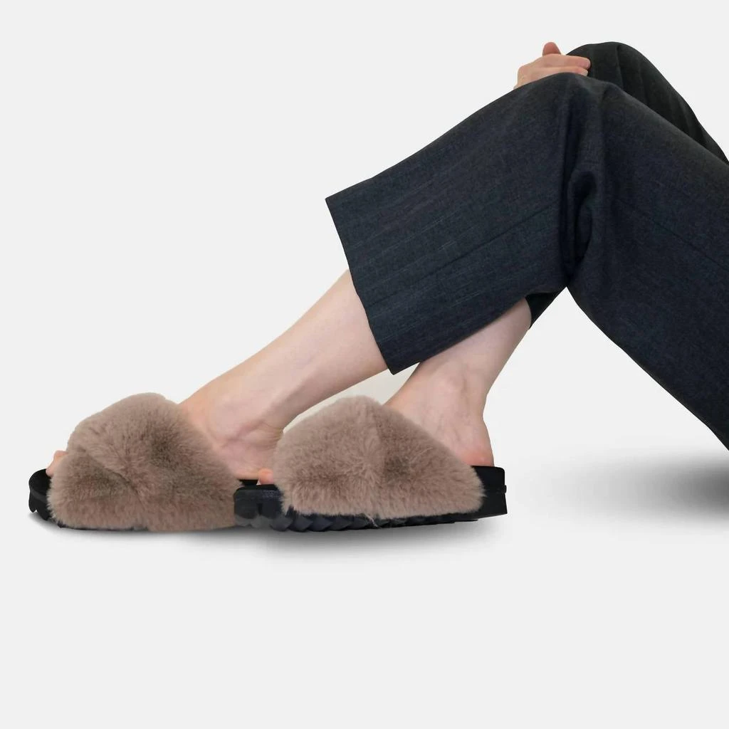 ROAM Women's Cloud Slides In Nude 3