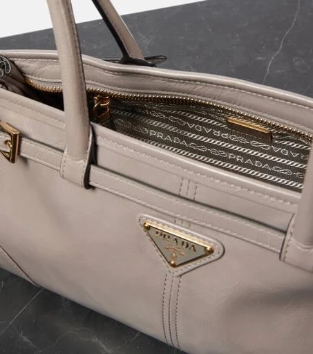 Prada Medium leather shoulder bag 3