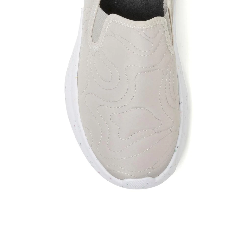 Dear Foams Women’s Findley ReGrind Lightweight Clog with Energy Return Technology 4