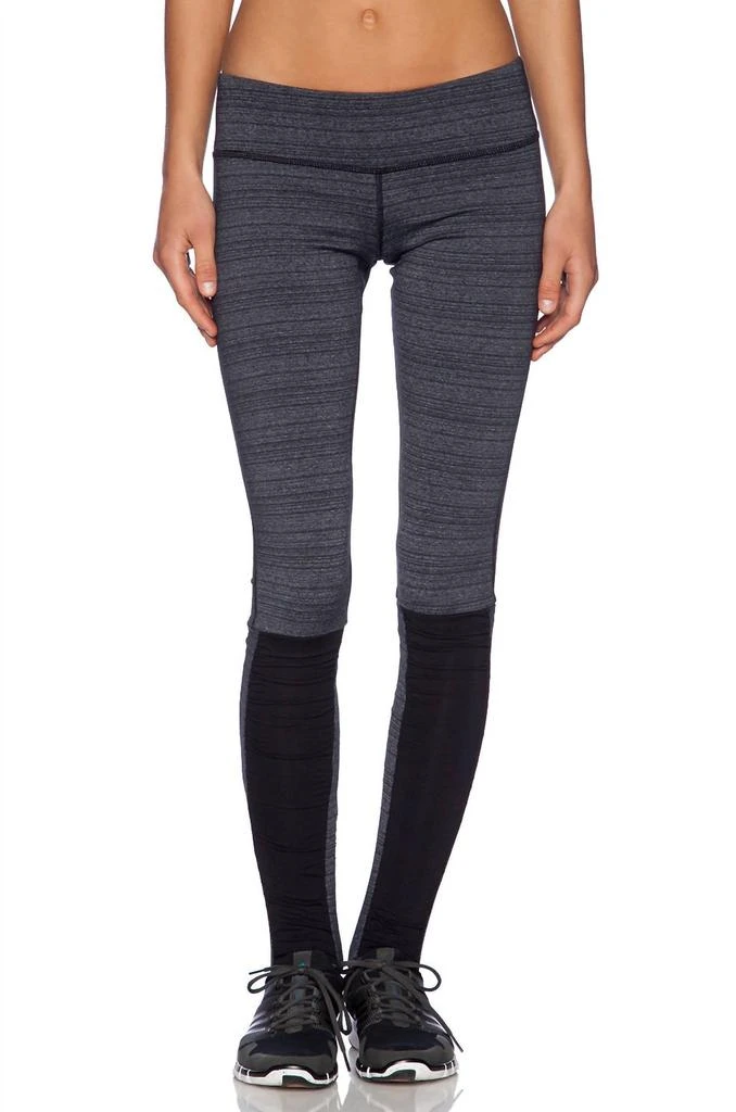 Vimmia Comfort Fit Mid Rise Static Stripe Stirrup Leggings In Black 1