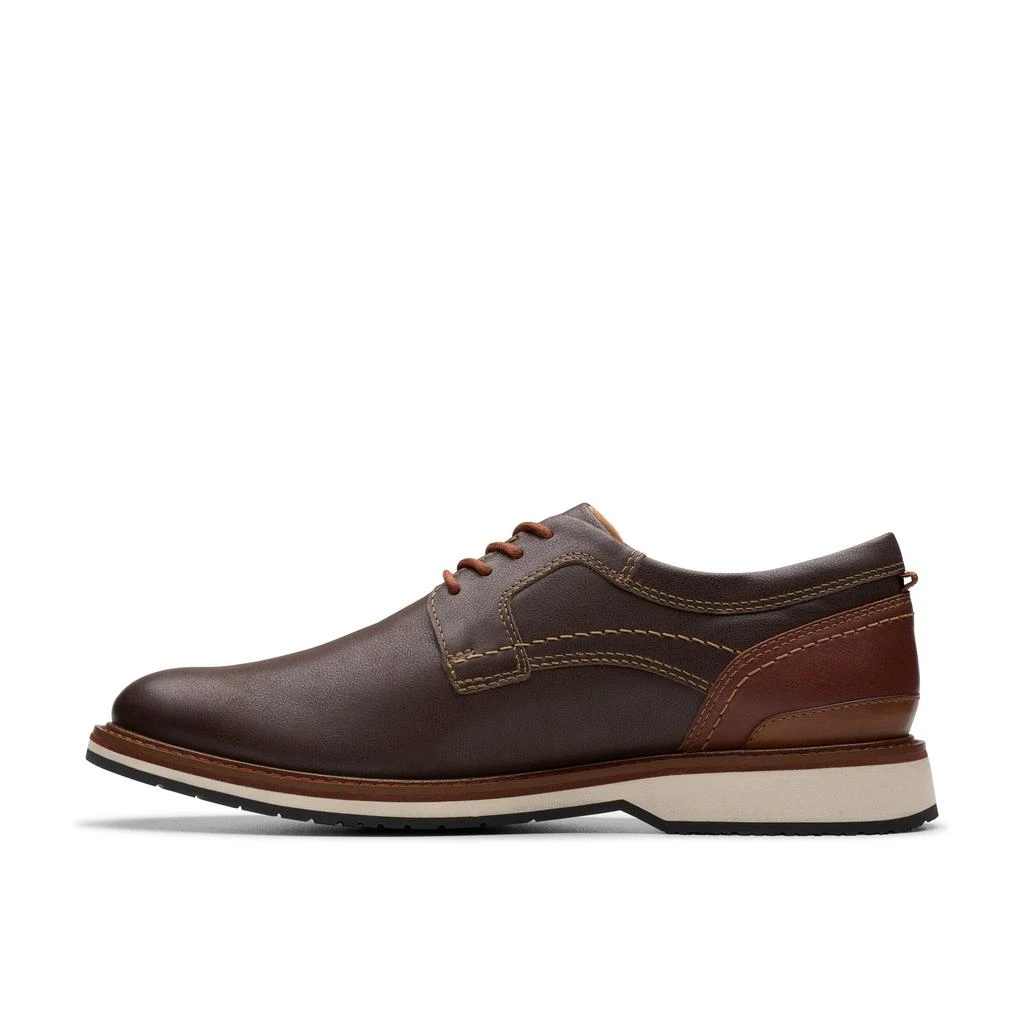 Clarks Monahan Plain in Brown Leather 2