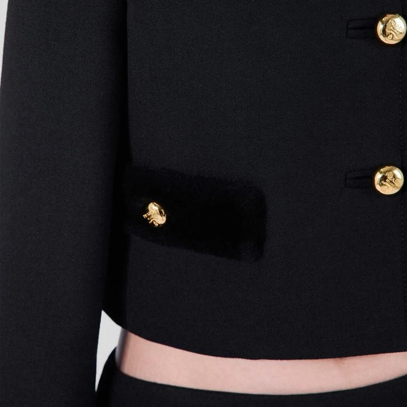 Prada Short black wool jacket with fur details 5