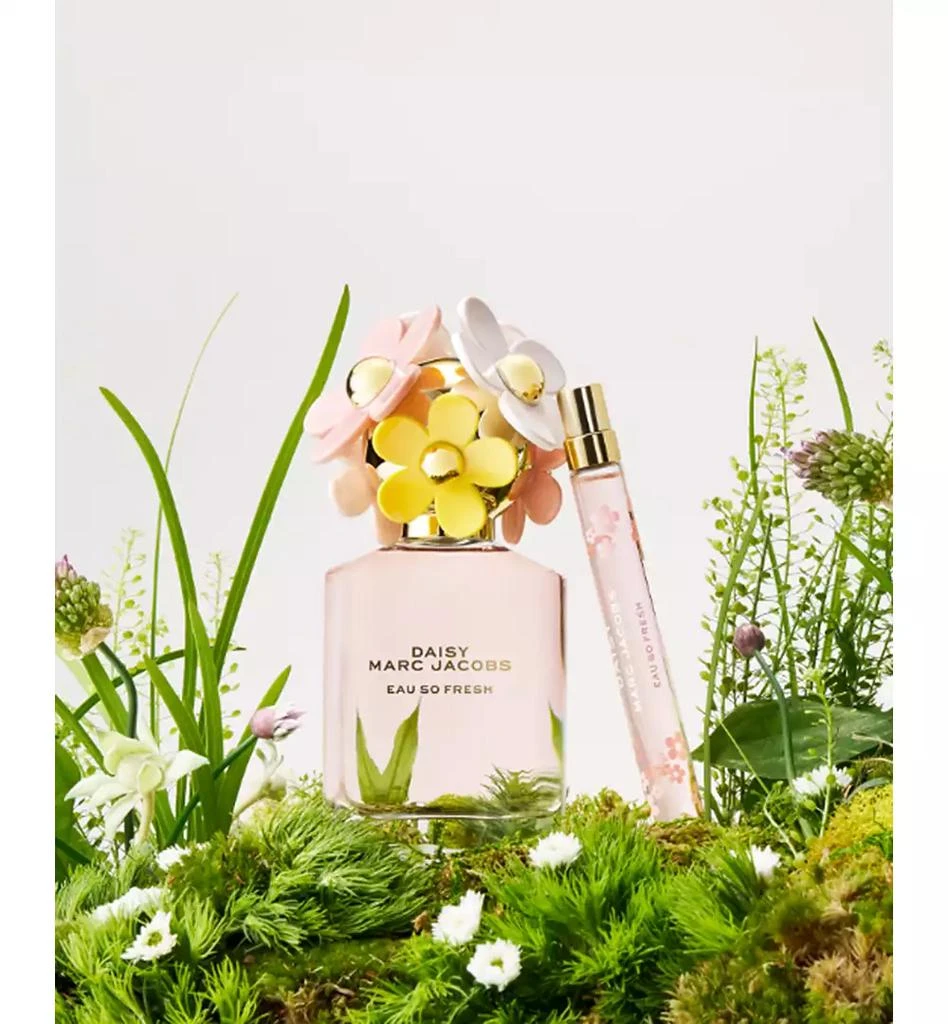Marc Jacobs Daisy Eau So Fresh Eau de Toilette Travel Spray, 0.33 oz. 2