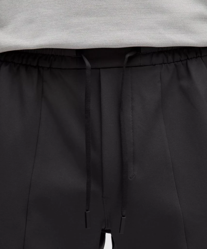 Lululemon License to Train Jogger *Regular 13