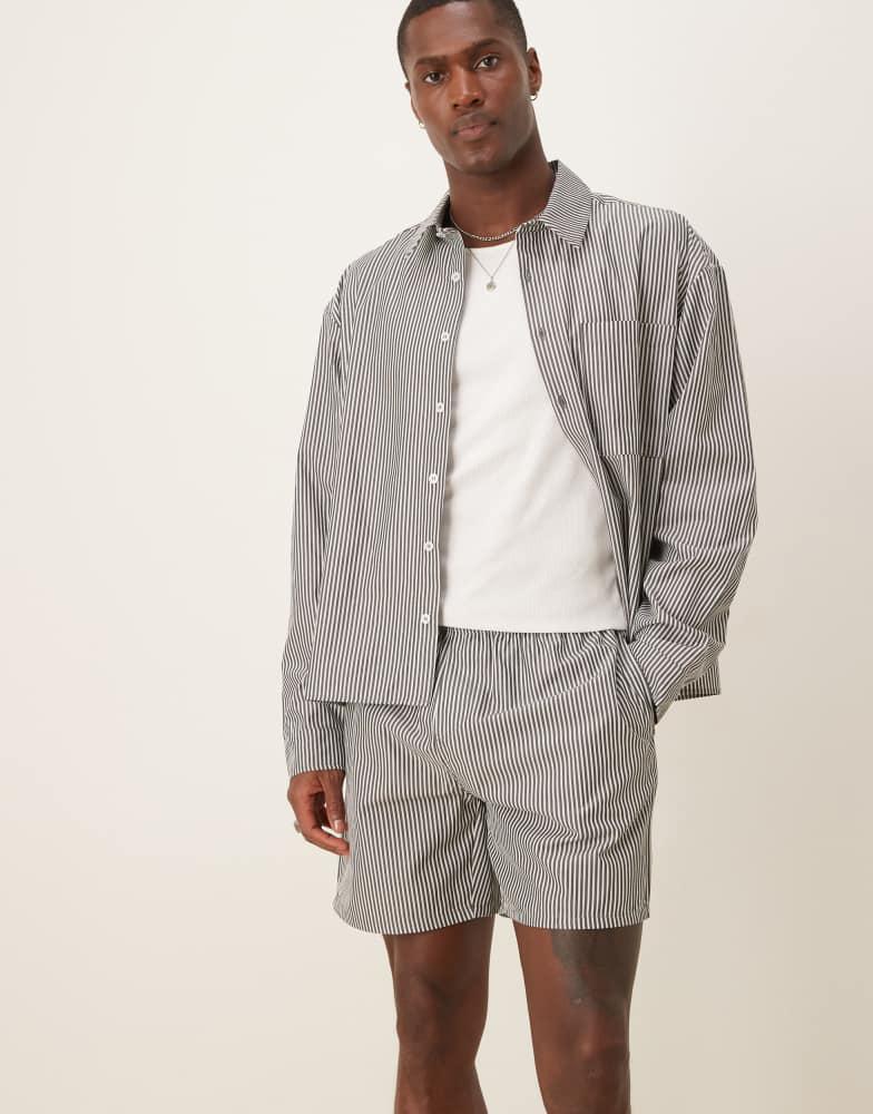 ASOS ASOS DESIGN co-ord stripe short in grey