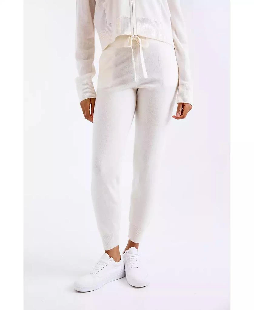 1982 Women's Milani 100% Cashmere Jogger 1