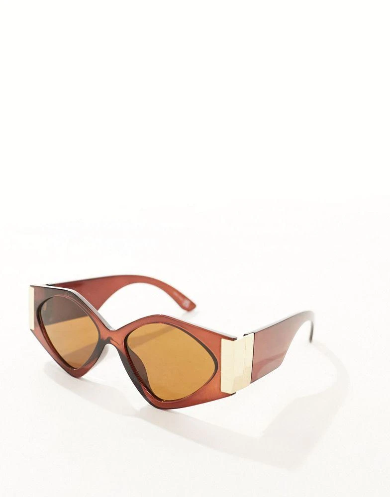 Jeepers Peepers Jeepers Peepers cat eye sunglasses in brown with gold 3