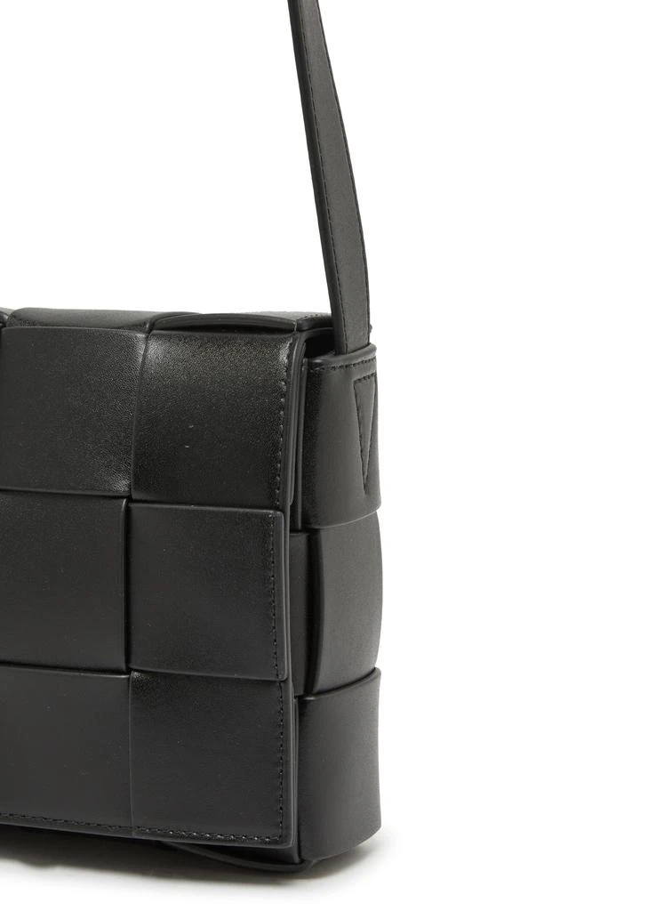 Bottega Veneta Cassette bag 8