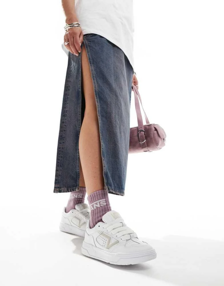 Vans Vans upland chunky leather trainers in white and beige 4