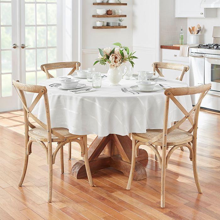 Elrene Home Fashions Elrene Elegance Plaid Jacquard Round Tablecloth, 70" x 70"