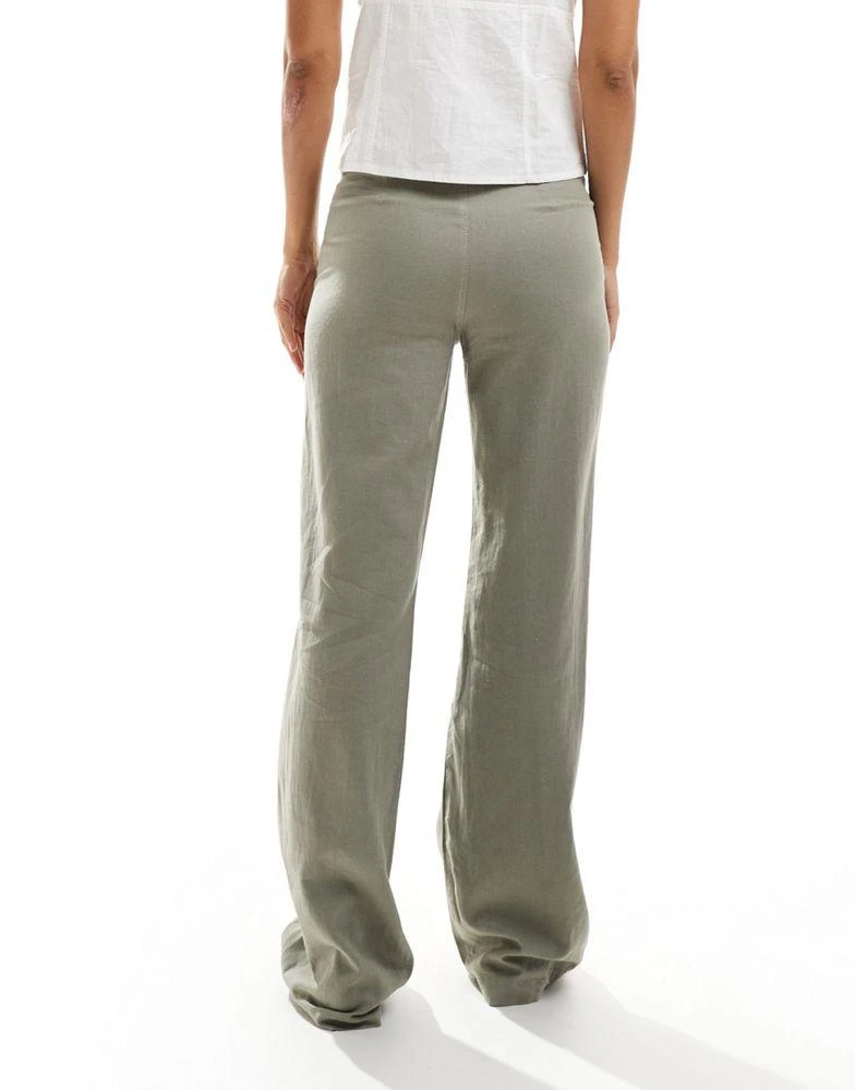 Bershka Bershka linen tailored flared trousers in taupe 3
