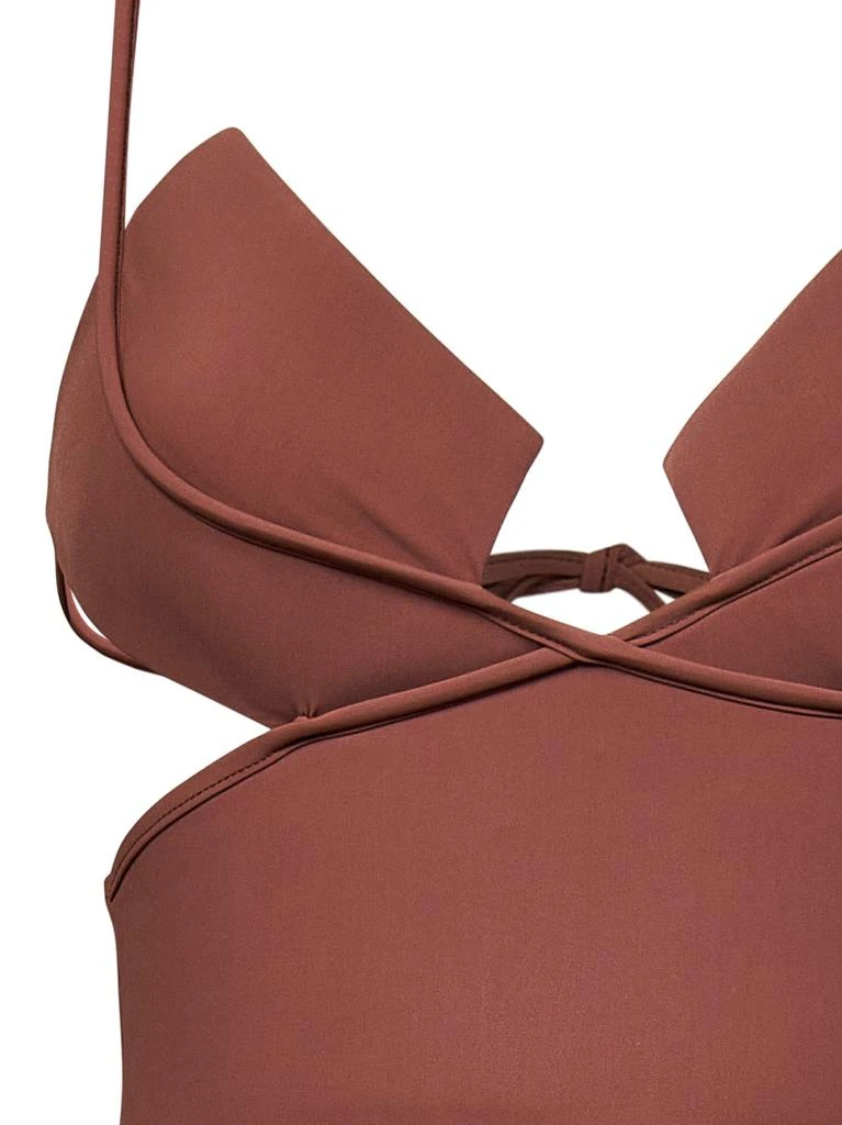 Nensi Dojaka Swimsuit 3